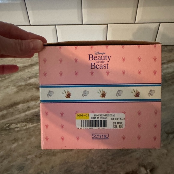 Disney Beauty and The Beast Chip Musical Cup - Picture 7 of 11